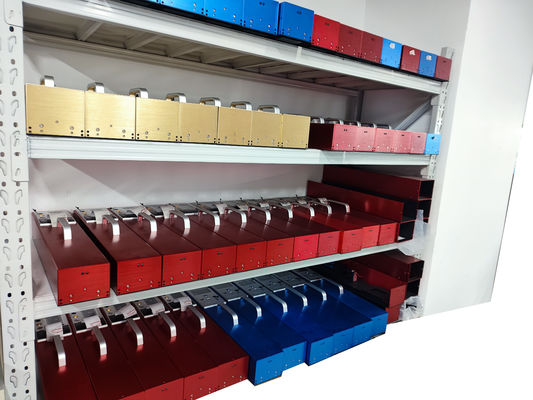 ৭০0মিমি X ১৩৫মিমি X ১১৫মিমি সামগ্রিক ভলিউম রেট্রোরিফ্লেক্টর মিটার যার মধ্যে ১০৫ ডিগ্রি ভিউইং অ্যাঙ্গেল এবং রিফ্লেক্টিভিটি টেস্টিংয়ের জন্য RL পরিমাপের পরিসীমা ০-৪০০০mcd M2lx