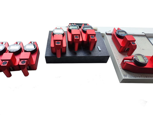 রাস্তার চিহ্নের পুরুত্ব পরিমাপের জন্য উচ্চ নির্ভুলতা সম্পন্ন বহনযোগ্য যন্ত্র, রেজোলিউশন অনুপাত ০.০১ মিমি